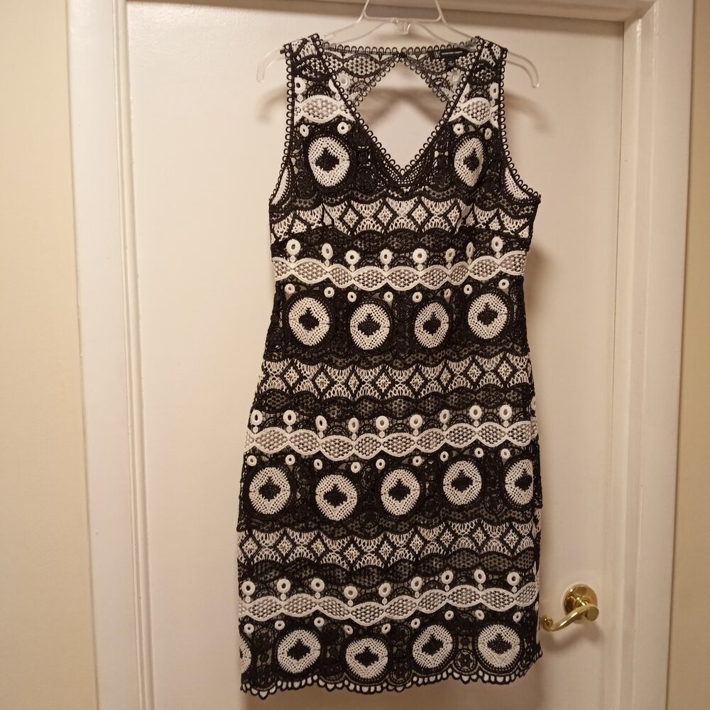 INC Black & White Lace Embroidered Dress Tunic Sz M NWT